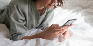 Should You Monitor Your Teen’s Online Activity? Experts Think So!